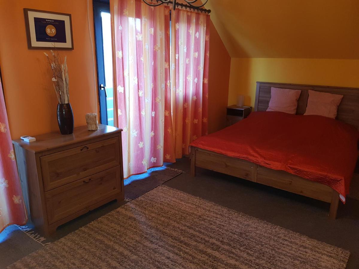 발라톤엘 Nador Apartman 아파트 외부 사진